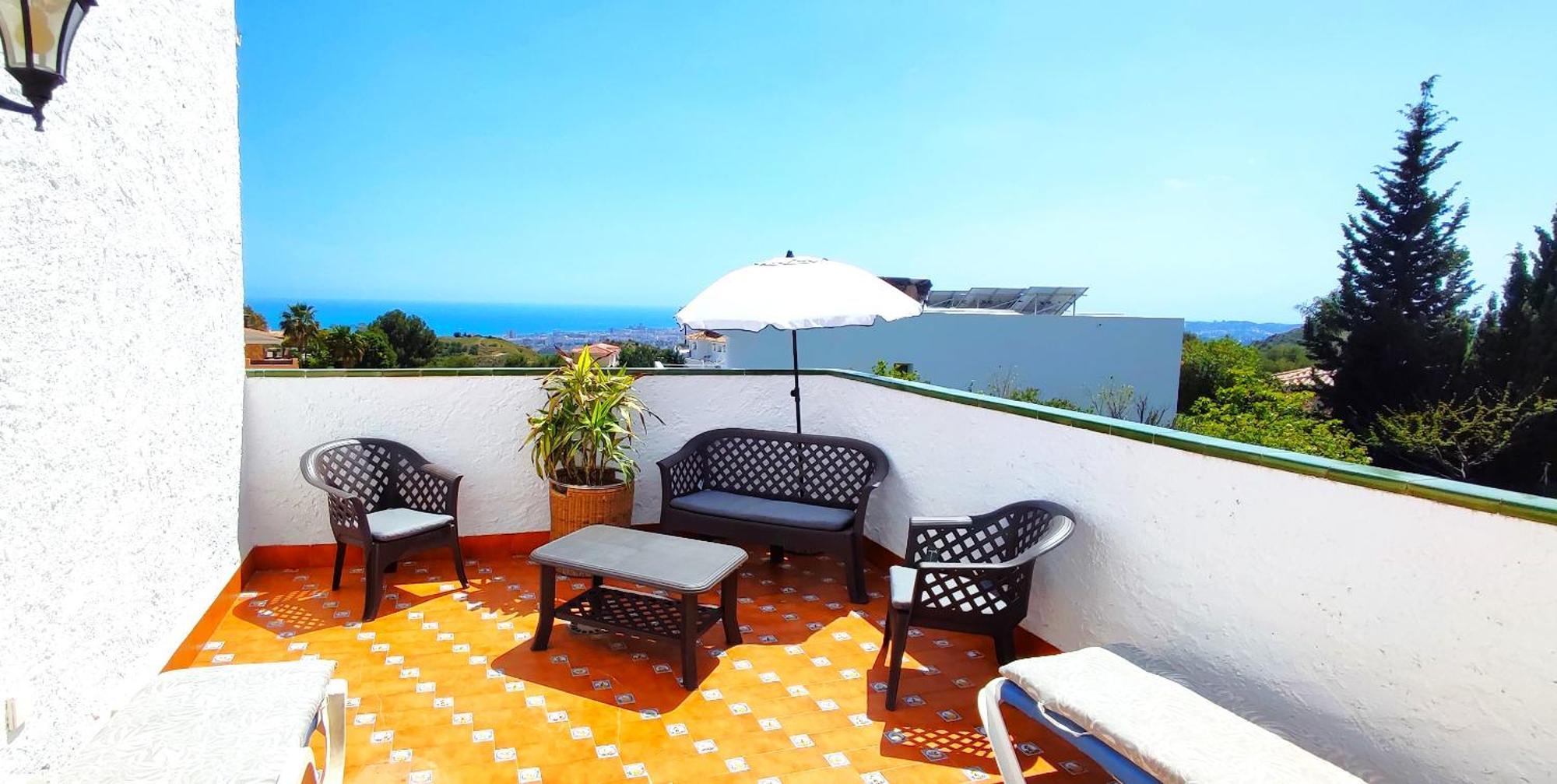 Holiday Villa In 10 Min From Fuengirola Beach With Sea Views Pool Bbq Parking Wifi Aircon Big Garden 미하스 외부 사진