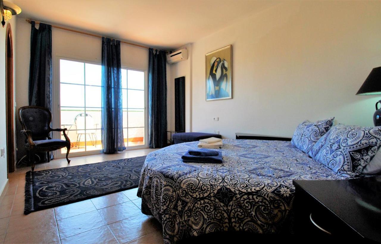 Holiday Villa In 10 Min From Fuengirola Beach With Sea Views Pool Bbq Parking Wifi Aircon Big Garden 미하스 외부 사진